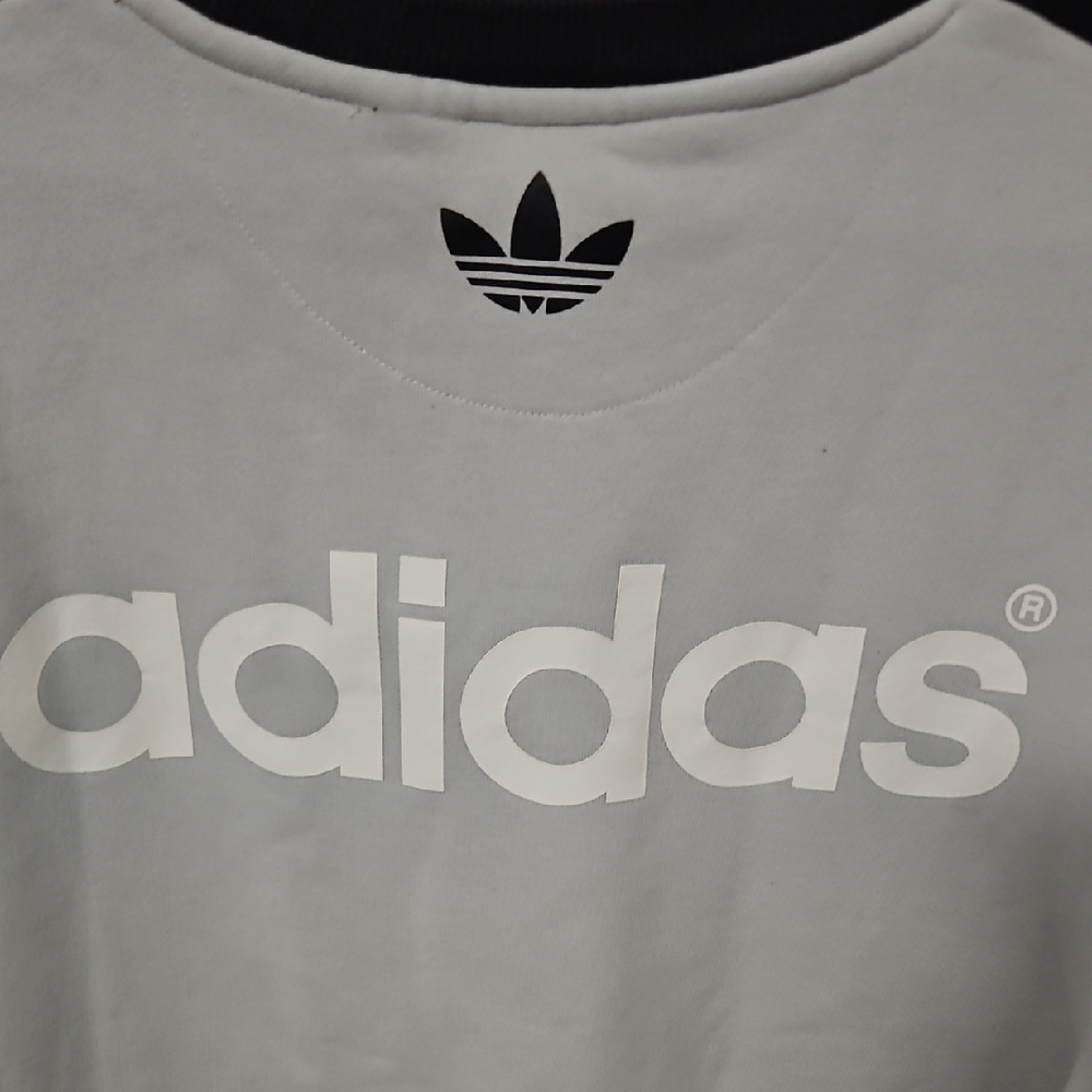 Adidas Gray and Turquoise Crewneck - Picture 7 of 9